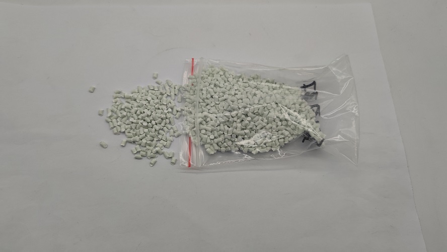 含抗菌母粒的牙刷对常见口腔菌抑制率多高